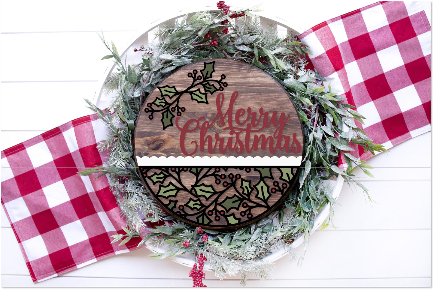 Holly Merry Christmas Round